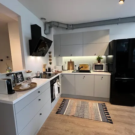 Apartment Wyjatkowy Blisko Zoo *